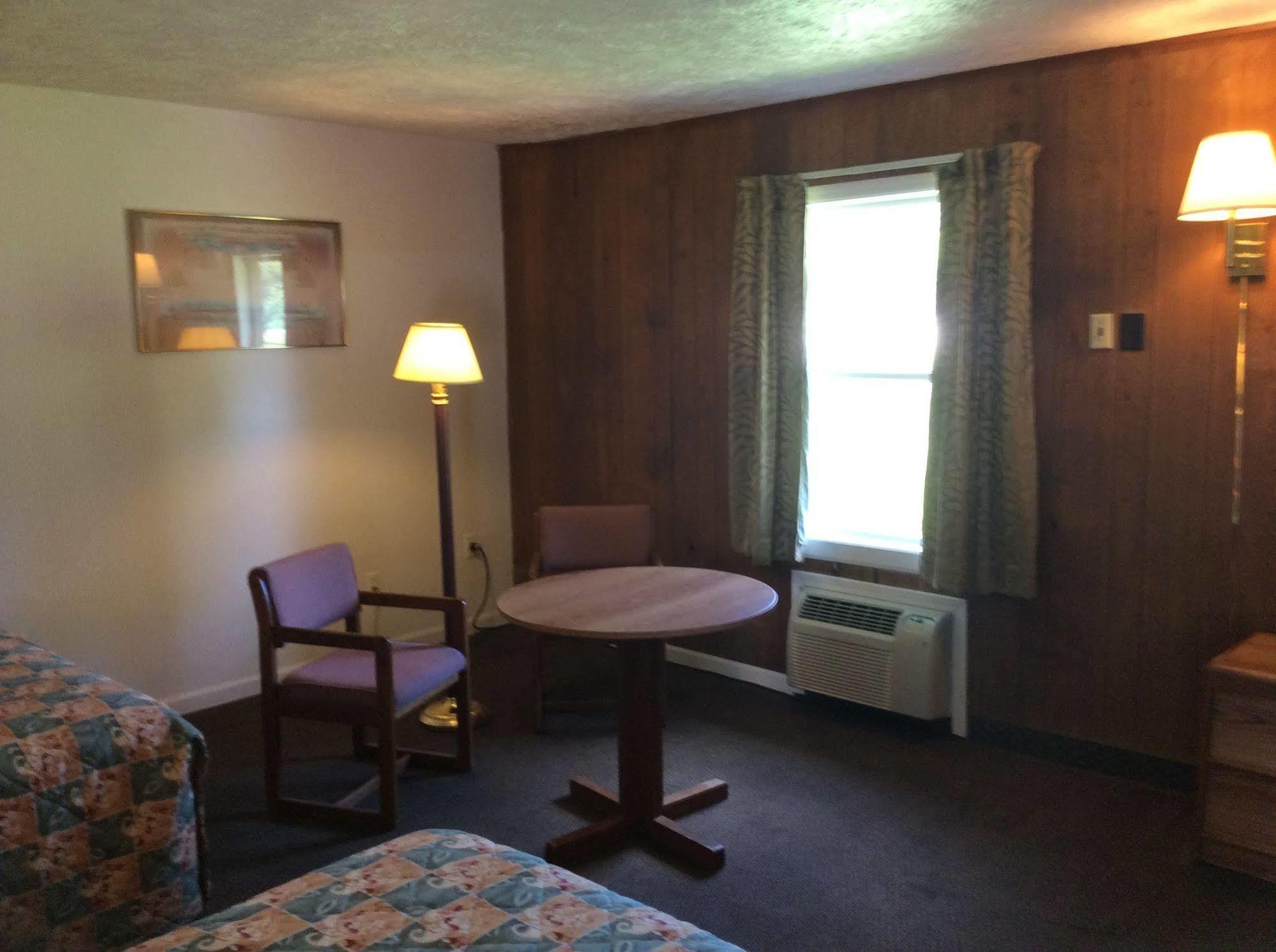 Woodridge Motel Terre Haute Esterno foto